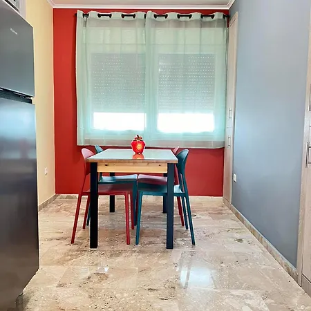 Surrounded View Daire Kavala